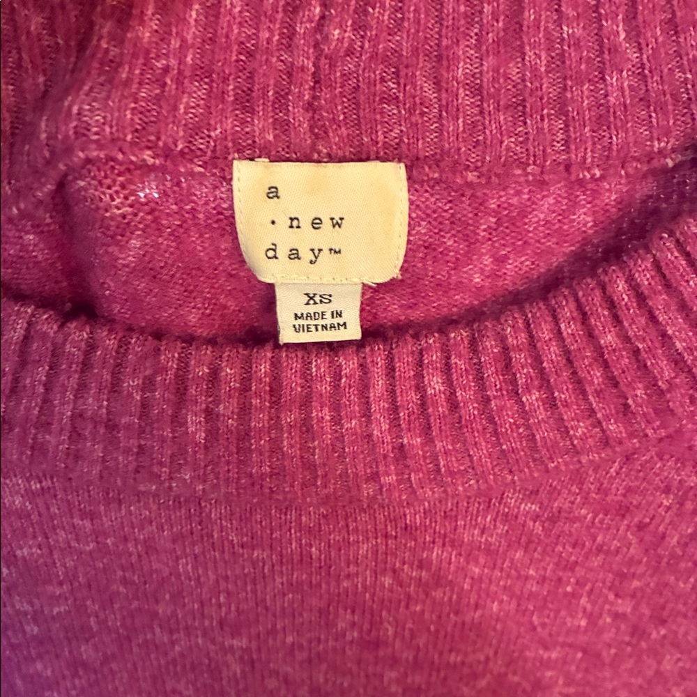 Sweater - Picture 3 of 3